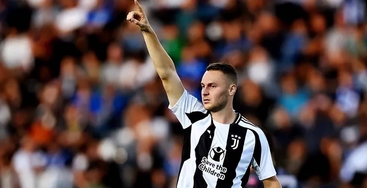 那不勒斯客场告捷，锋线配合默契的简单介绍