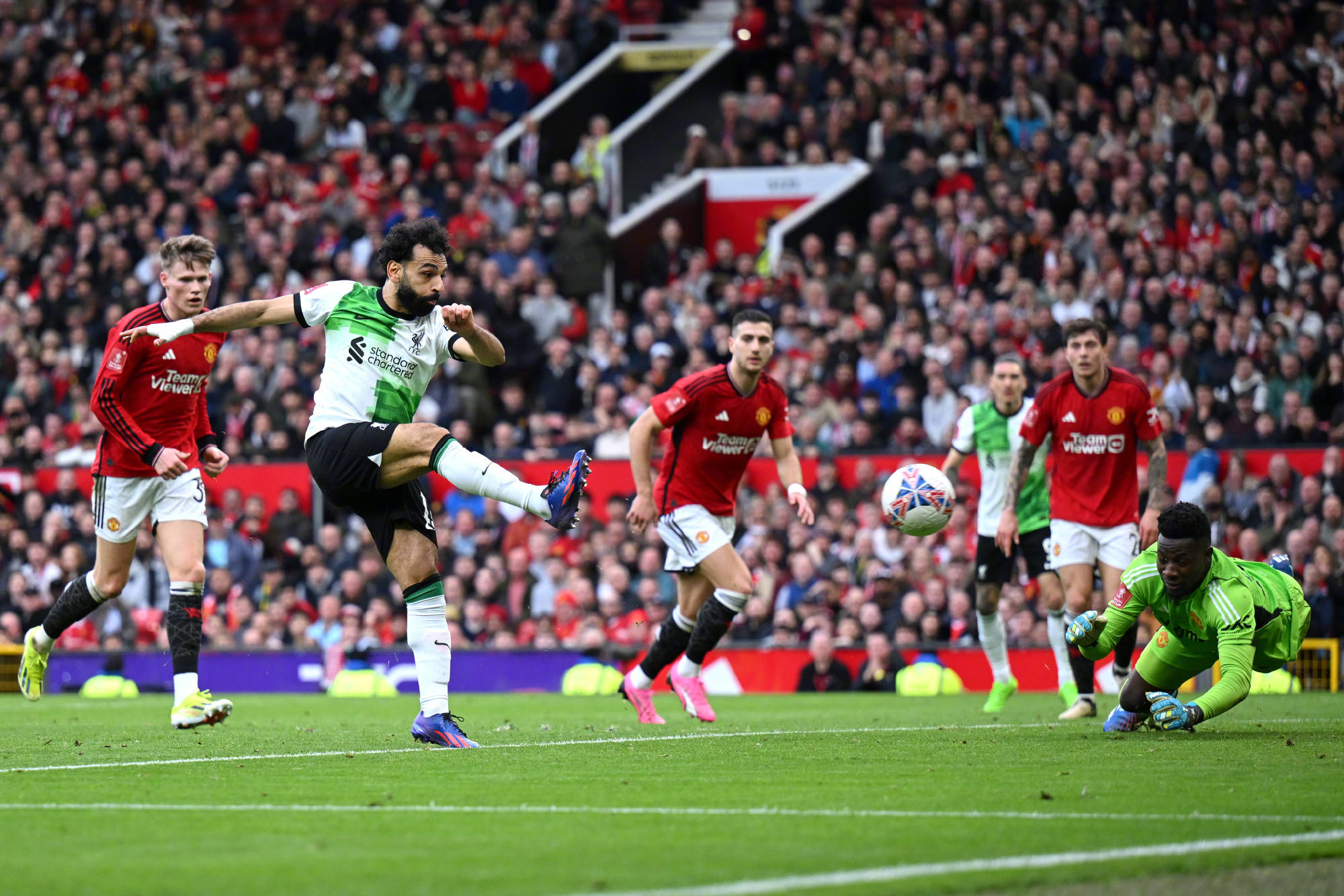 里尔客场连胜，法甲积分榜上升势如脱缰野马