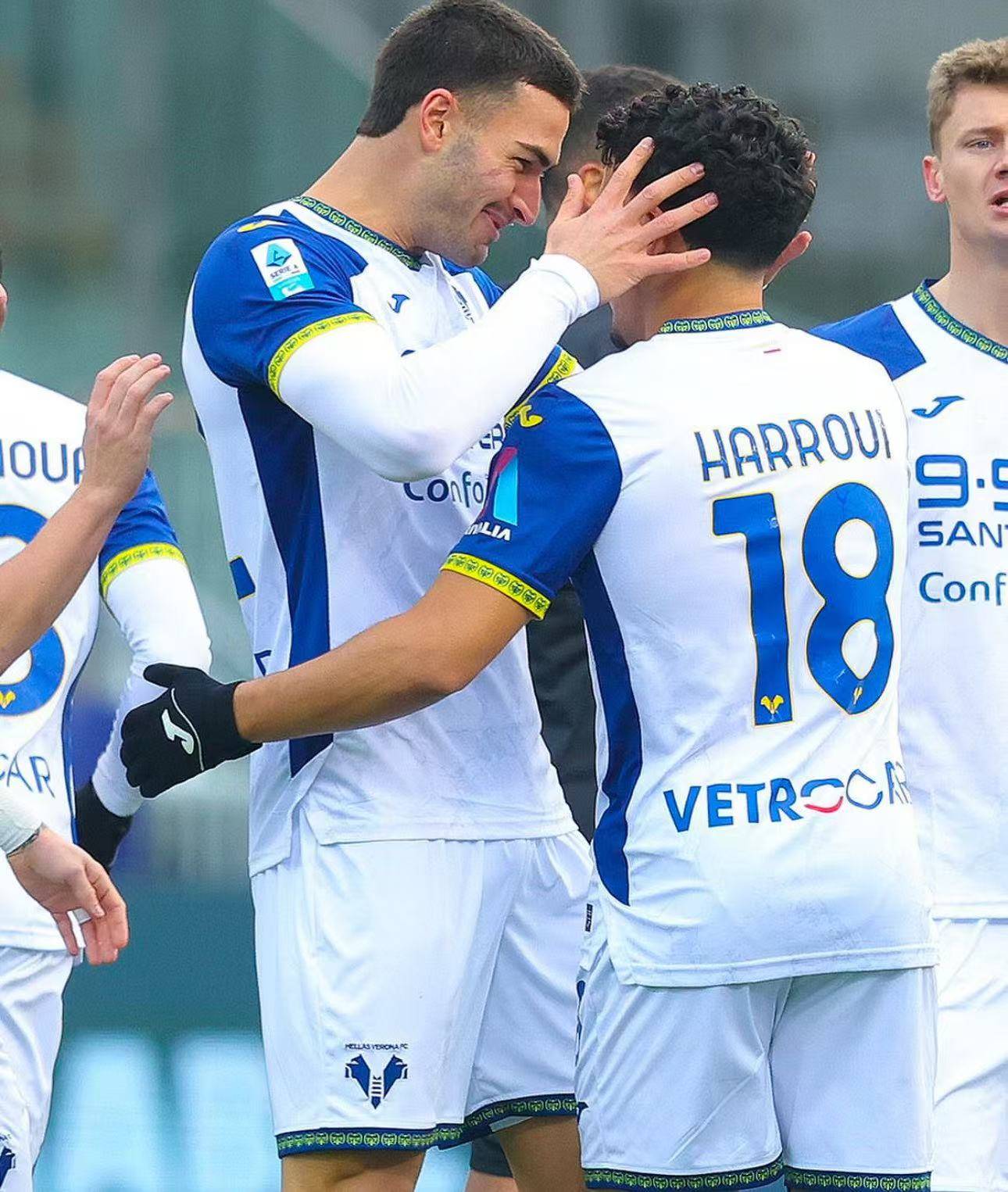 开云体育中国-维罗纳队前锋发威，率队豪取一场重要胜利