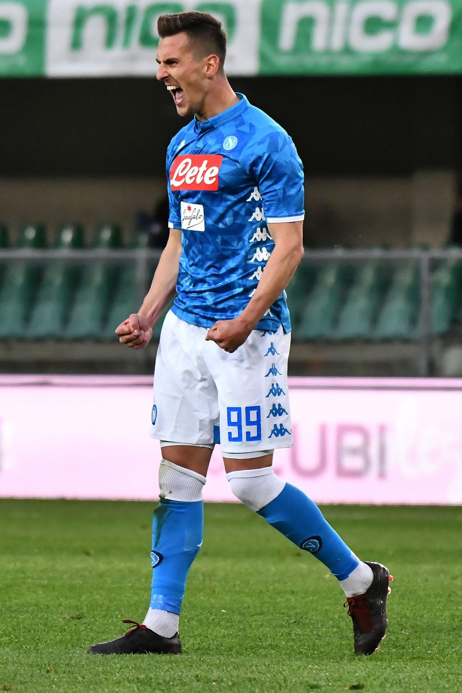 包含切沃球队将迎来对战贝内文托的挑战的词条