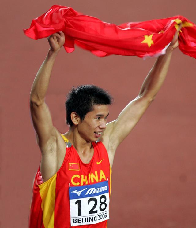 运动员以高超技巧取得突破，令人惊叹