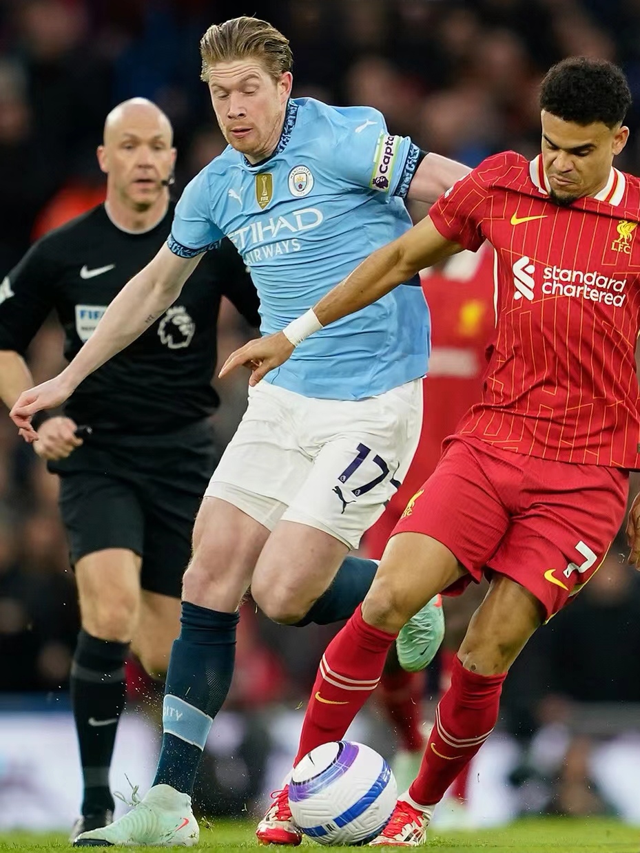 曼城再次力克对手，保持领跑的简单介绍