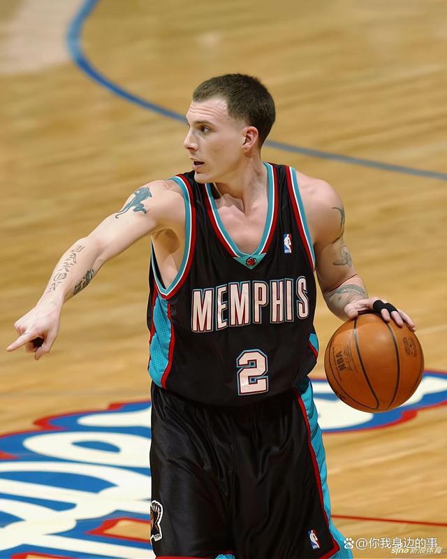 开云下载-球员技艺精湛，深受球迷喜爱的风格