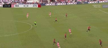 开云体育在线-欧文赫破门助球队开门红，士气大增