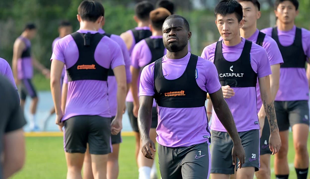 重庆当代战胜天津泰达，豪取三分登上前列的简单介绍