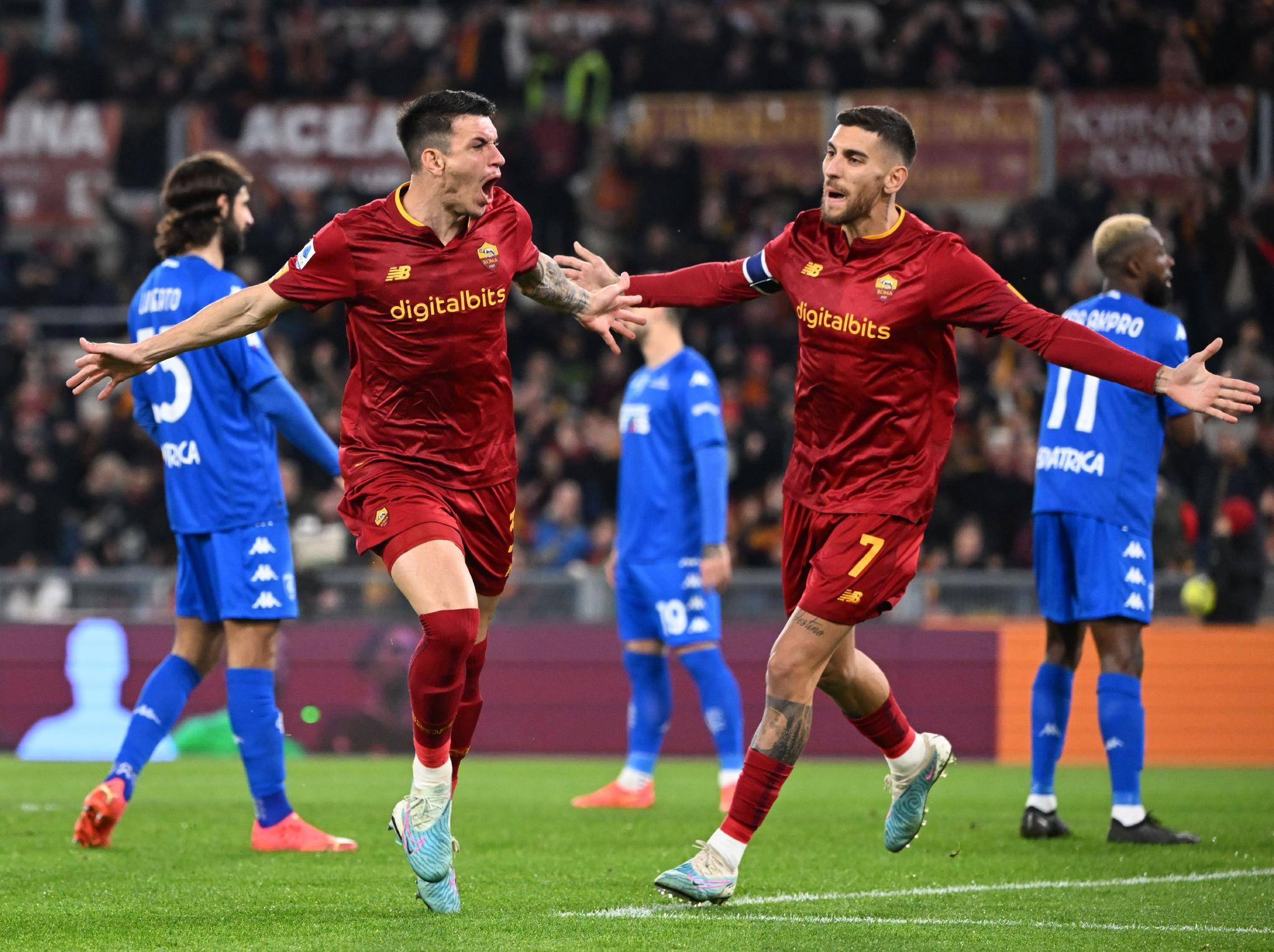 包含意甲弱旅爆冷，佛罗伦萨客场击败劲旅的词条