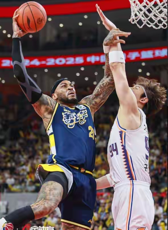 包含辽宁队轻取新疆队，实力不容小觑的词条