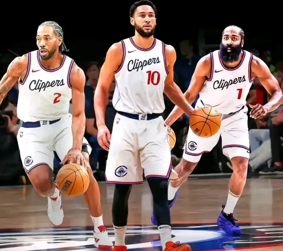 快船球员集体射程不准，需调整进攻策略