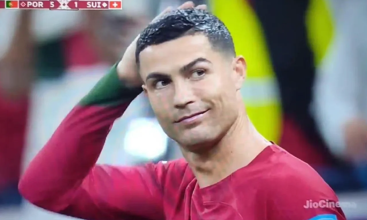 纽伦堡蓝鹰在主场表现抢眼，球迷欢呼不已