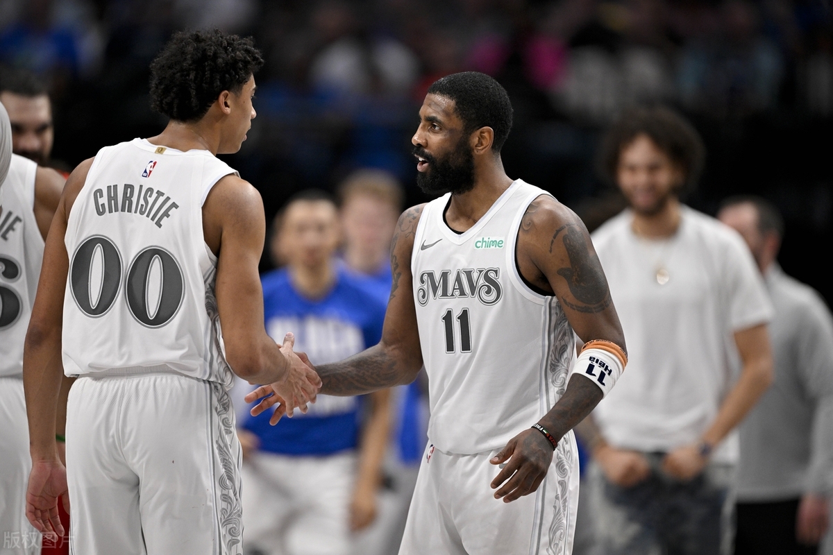 包含独行侠队主场力克湖人队，引发球迷热议的词条