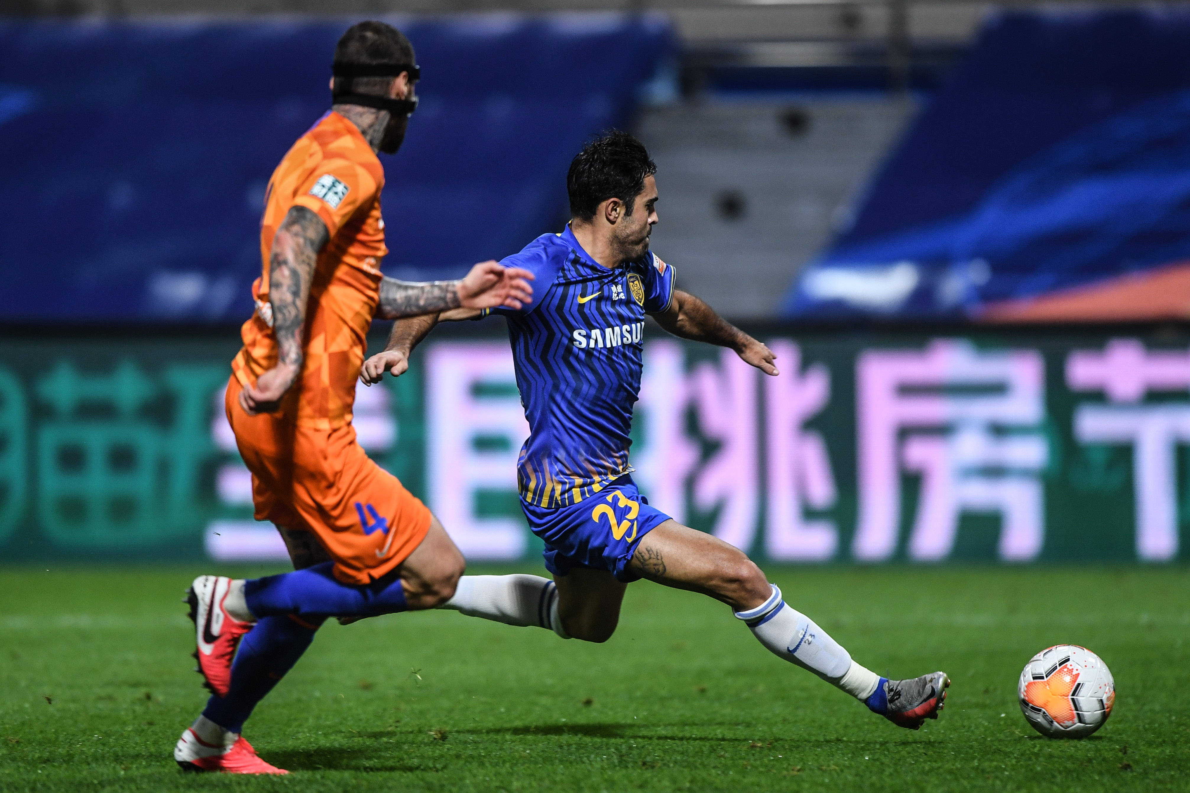 关于苏宁坐镇主场迎战鲁能，必须全力争胜的信息