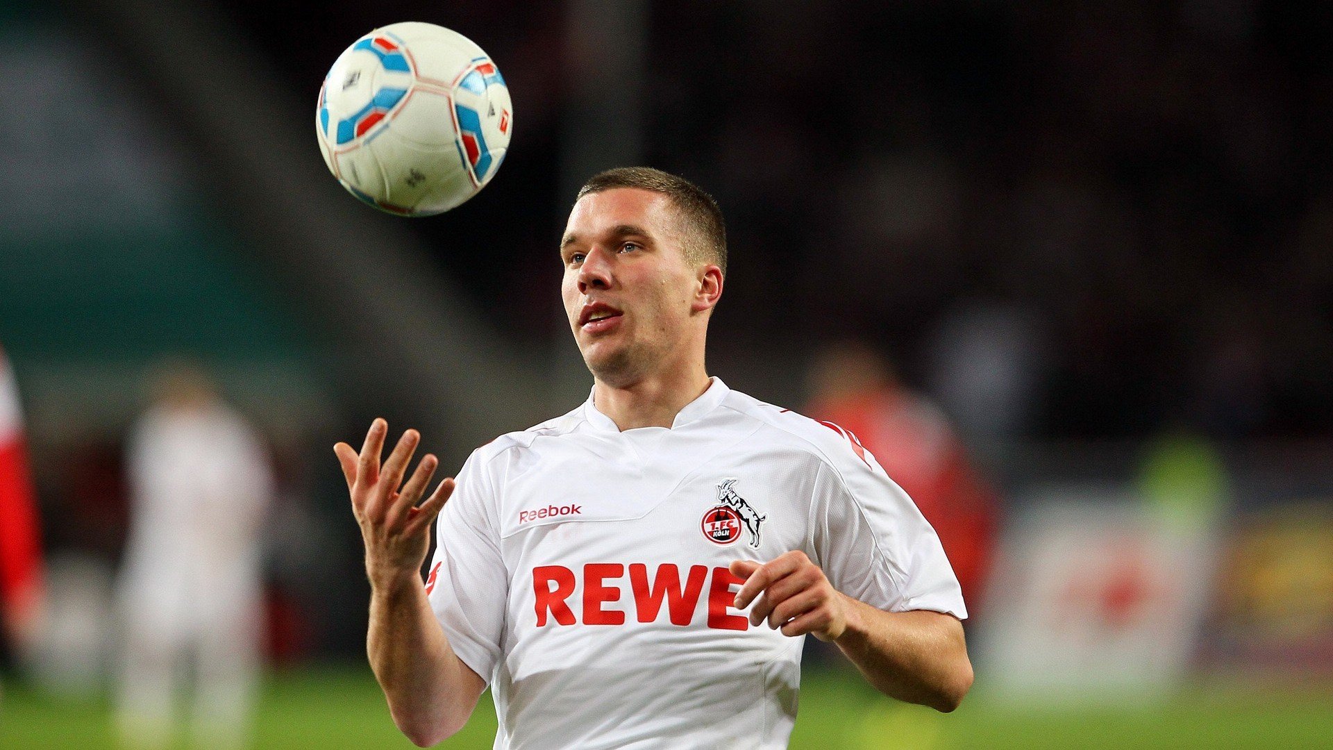 当奥纳纳在亚松森接管那不勒斯，一场定义足球魔力的反转剧本